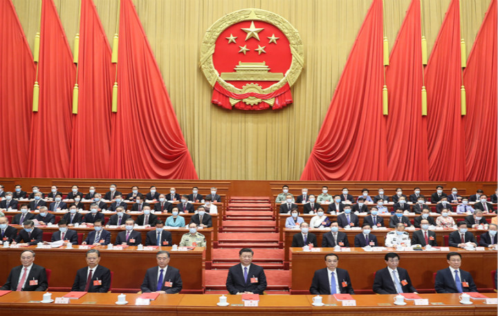 十三届全国人大三次会议在京闭幕